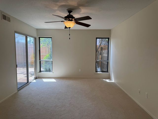 455 S Perkins Rd Apt 3, Memphis, TN 38117