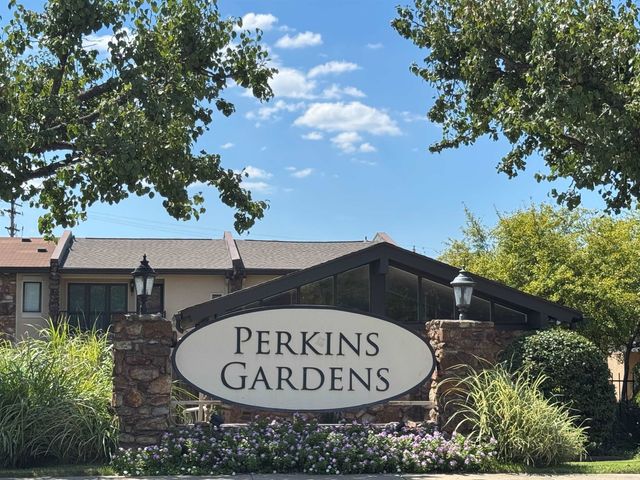 455 S Perkins Rd Apt 3, Memphis, TN 38117