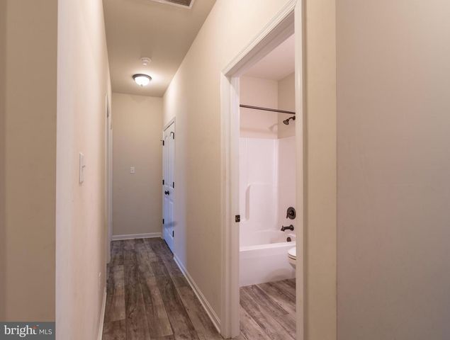 813 S CHURCH ST, Waynesboro, PA 17268