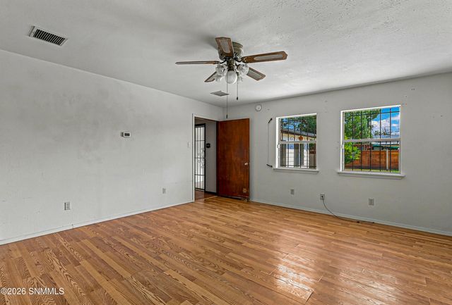 613 San Ysidro Road, Las Cruces, NM 88007