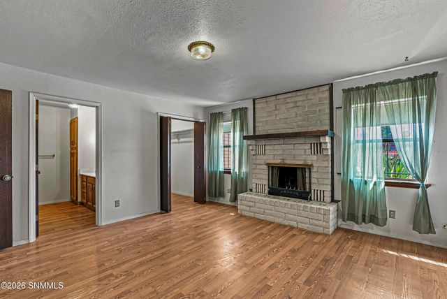 613 San Ysidro Road, Las Cruces, NM 88007
