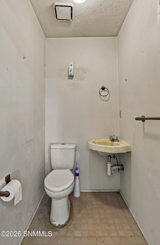 613 San Ysidro Road, Las Cruces, NM 88007