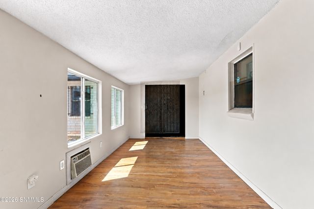 613 San Ysidro Road, Las Cruces, NM 88007