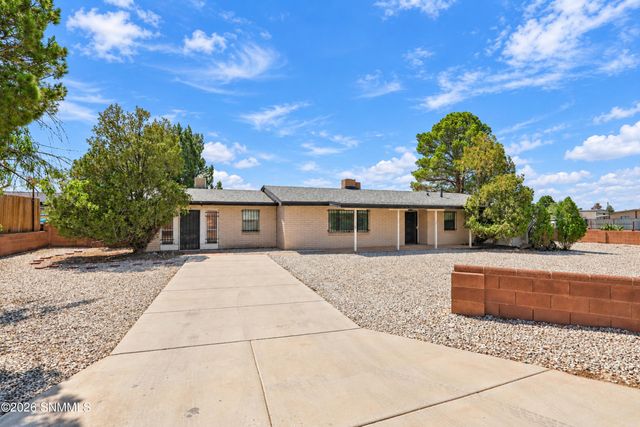 613 San Ysidro Road, Las Cruces, NM 88007