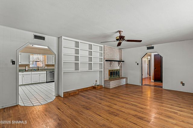 613 San Ysidro Road, Las Cruces, NM 88007