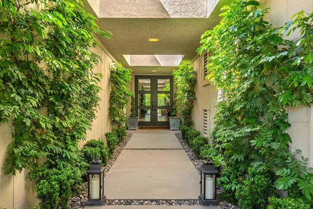 46 Princeton Drive, Rancho Mirage, CA 92270