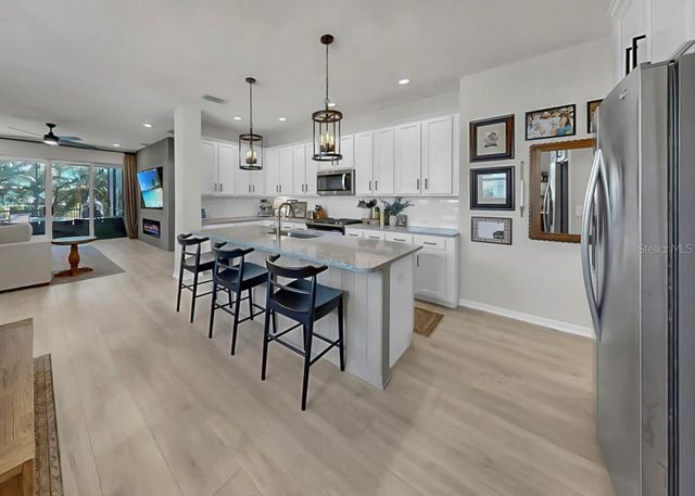 7206 PARADISO DRIVE, Apollo Beach, FL 33572