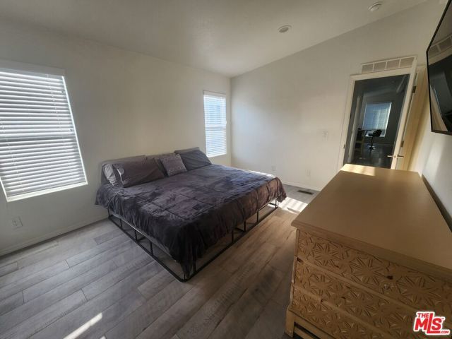 30473 Mulholland Highway 164, Agoura Hills, CA 91301