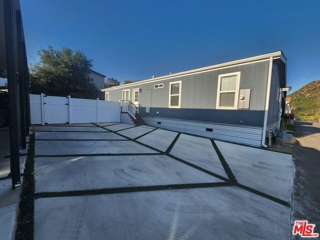 30473 Mulholland Highway 164, Agoura Hills, CA 91301