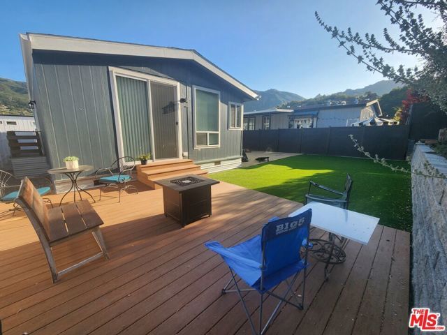 30473 Mulholland Highway 164, Agoura Hills, CA 91301