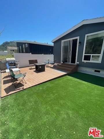 30473 Mulholland Highway 164, Agoura Hills, CA 91301