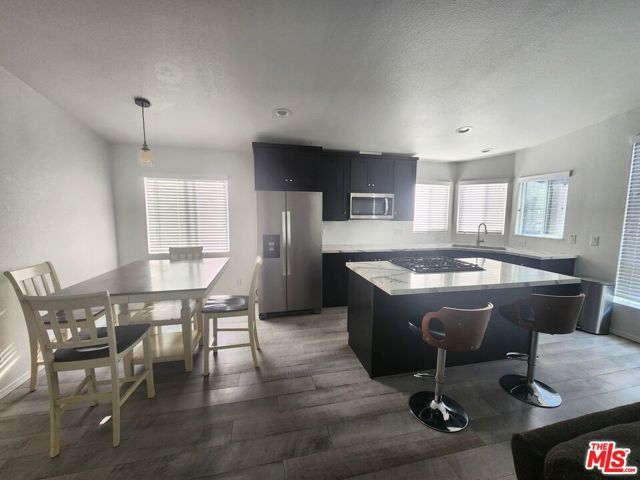 30473 Mulholland Highway 164, Agoura Hills, CA 91301