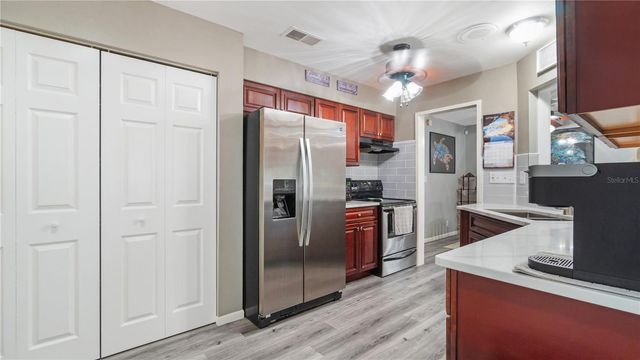 3334 SHALIMAR CIRCLE, Deltona, FL 32738
