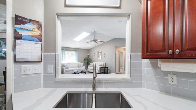 3334 SHALIMAR CIRCLE, Deltona, FL 32738
