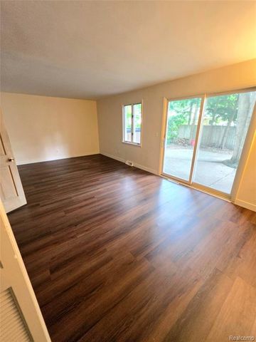 3112 Monticello Drive, Port Huron, MI 48060