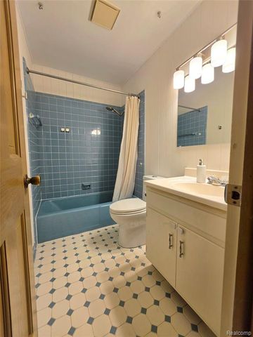 3112 Monticello Drive, Port Huron, MI 48060