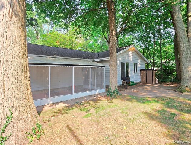 3112 Monticello Drive, Port Huron, MI 48060