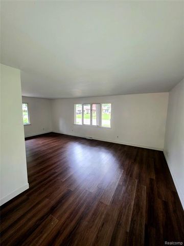 3112 Monticello Drive, Port Huron, MI 48060