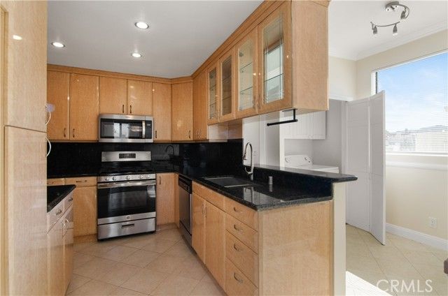 5310 Zelzah, Encino (los Angeles), CA 91316