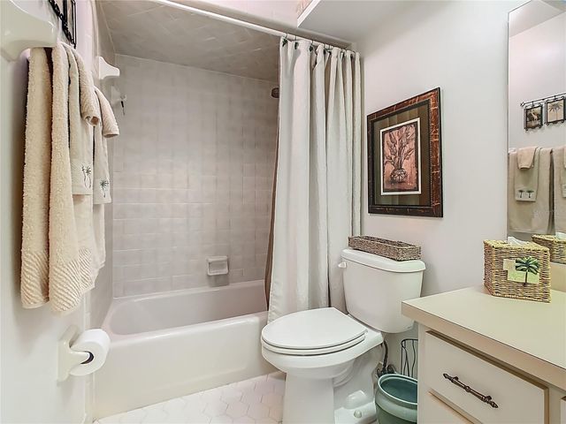 2813 WINGFOOT CT, Winter Haven, FL 33884