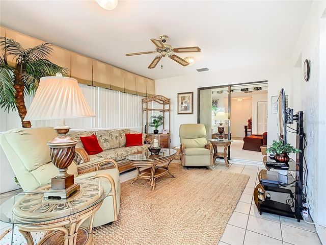 2813 WINGFOOT CT, Winter Haven, FL 33884