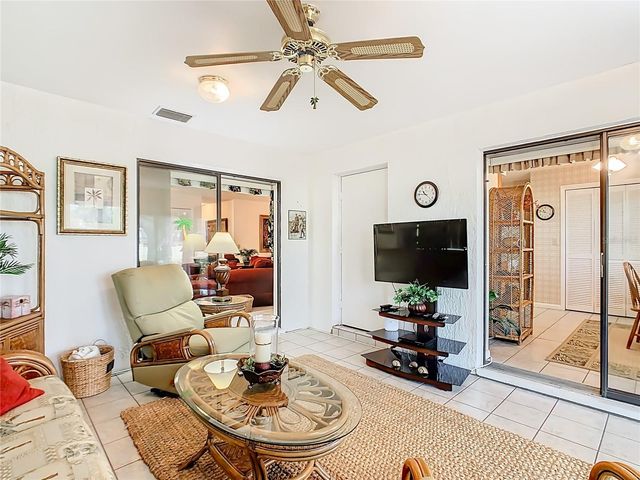 2813 WINGFOOT CT, Winter Haven, FL 33884