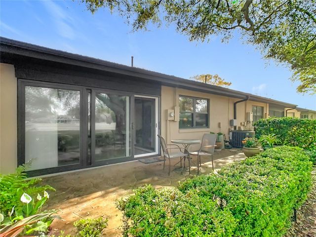 2813 WINGFOOT CT, Winter Haven, FL 33884