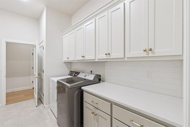 2932 Sandstone Ridge, Edmond, OK 73034