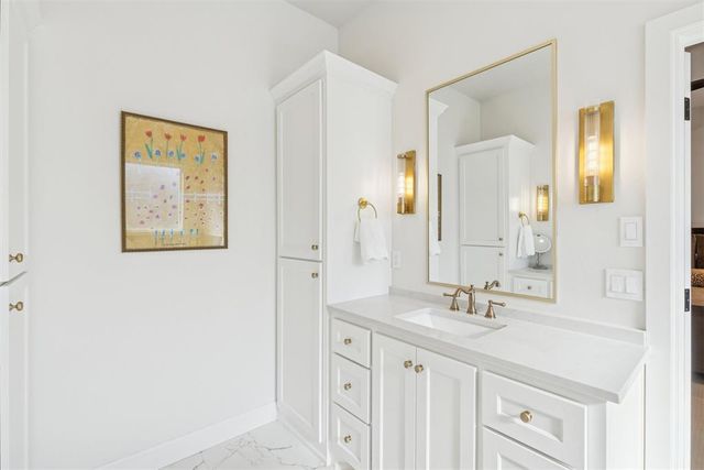 2932 Sandstone Ridge, Edmond, OK 73034