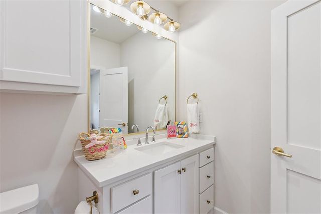 2932 Sandstone Ridge, Edmond, OK 73034