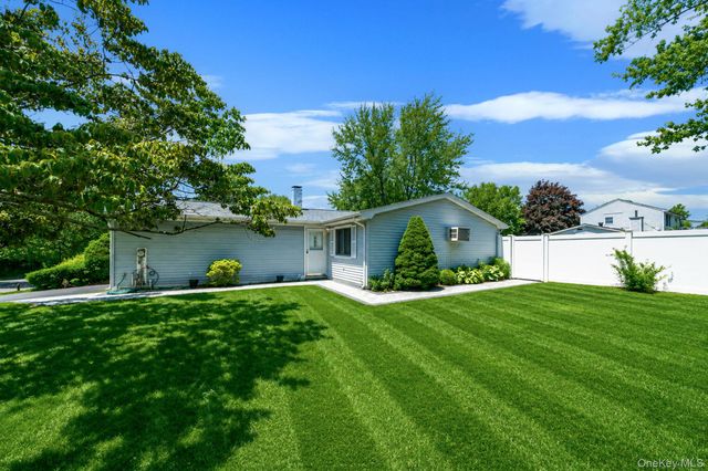 77 Masonic Avenue, Holtsville, NY 11742