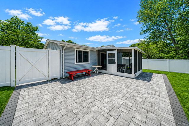 77 Masonic Avenue, Holtsville, NY 11742