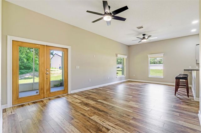 2287 N SPRING GARDEN AVENUE, Deland, FL 32720