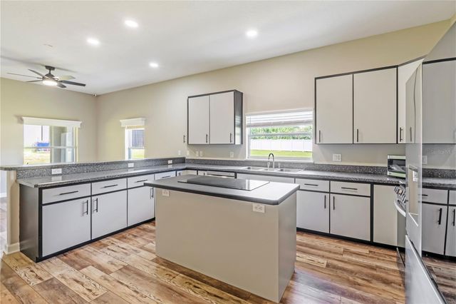 2287 N SPRING GARDEN AVENUE, Deland, FL 32720
