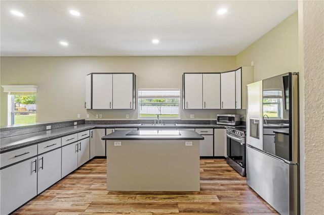 2287 N SPRING GARDEN AVENUE, Deland, FL 32720