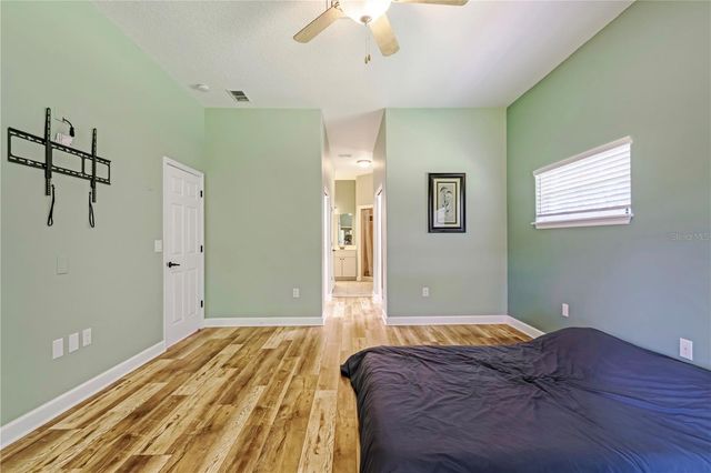 2287 N SPRING GARDEN AVENUE, Deland, FL 32720