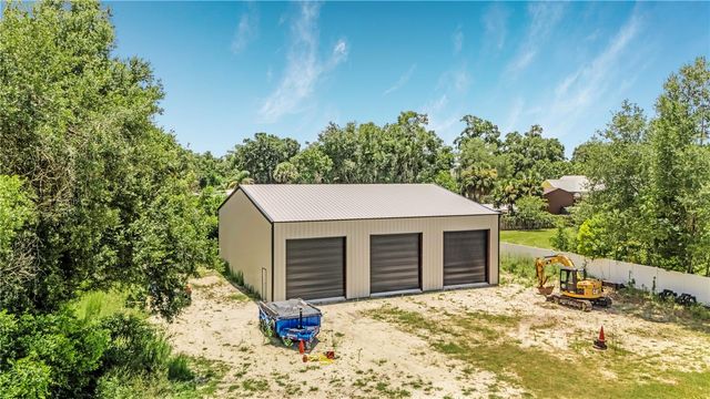 2287 N SPRING GARDEN AVENUE, Deland, FL 32720