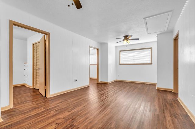 3411 Woodcrest Drive, Baytown, TX 77521
