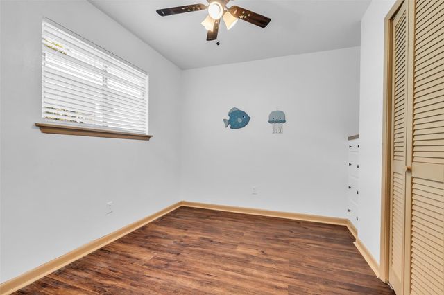 3411 Woodcrest Drive, Baytown, TX 77521