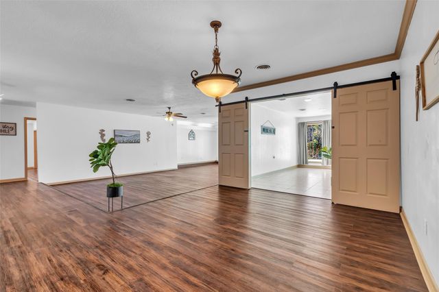 3411 Woodcrest Drive, Baytown, TX 77521