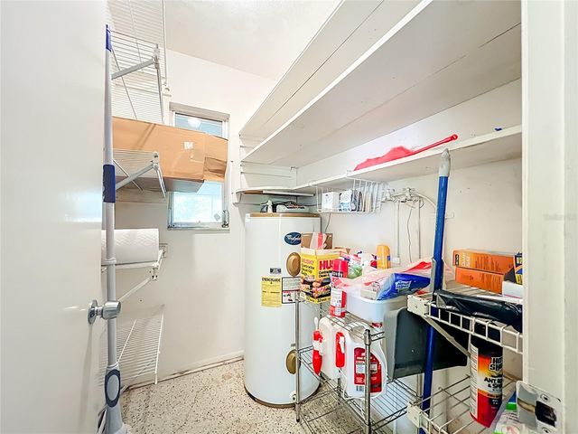 7802 MIZELL STREET, Coleman, FL 33521