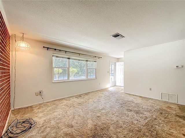 7802 MIZELL STREET, Coleman, FL 33521