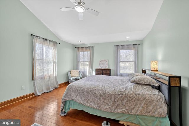 1161 STEAMBOAT RD, Shady Side, MD 20764