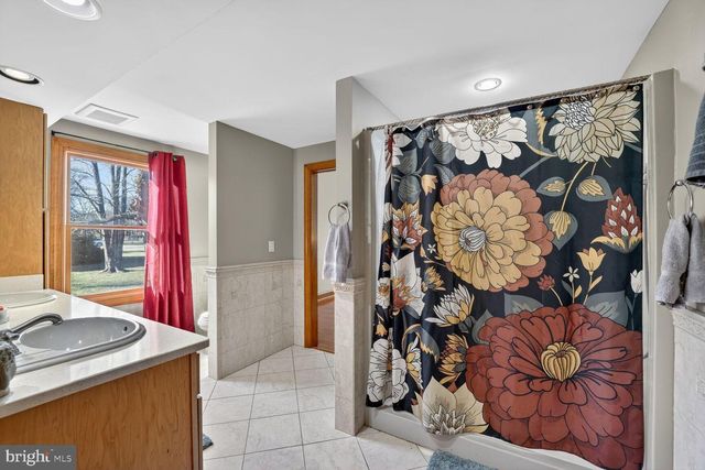 1161 STEAMBOAT RD, Shady Side, MD 20764