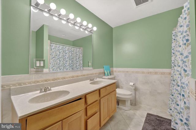 1161 STEAMBOAT RD, Shady Side, MD 20764