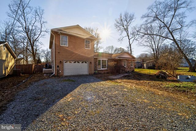 1161 STEAMBOAT RD, Shady Side, MD 20764