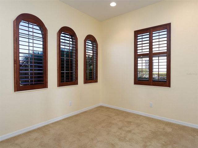 337 CIPRIANI WAY, North Venice, FL 34275