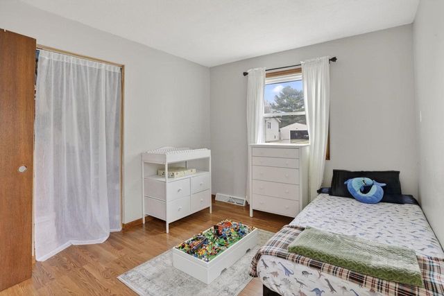 209 Midvale Drive, Marshall, WI 53559