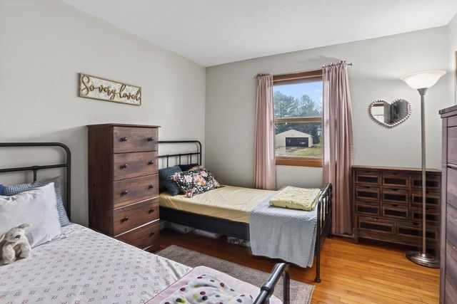 209 Midvale Drive, Marshall, WI 53559