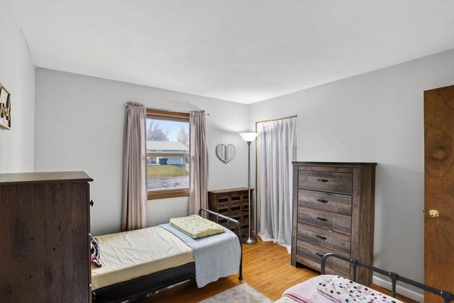 209 Midvale Drive, Marshall, WI 53559